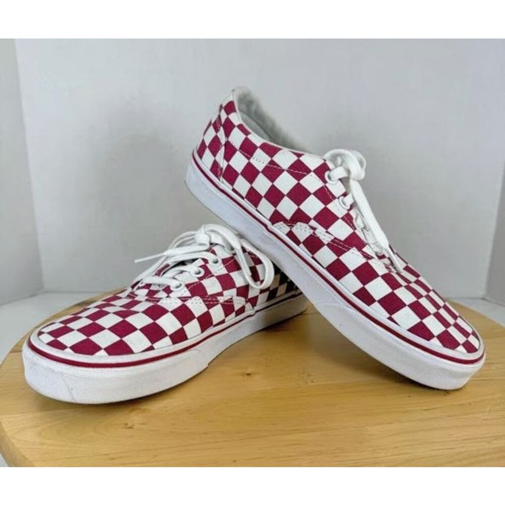 VANS Women's Doheny Checkerboard Shoes Cerise & White, Size 7.5